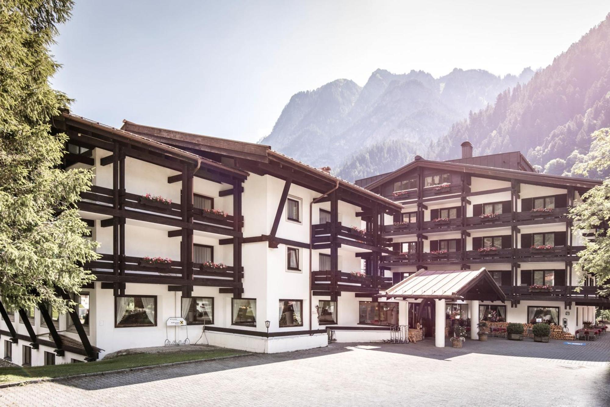 Sporthotel By Alpenlodge Бранд Экстерьер фото